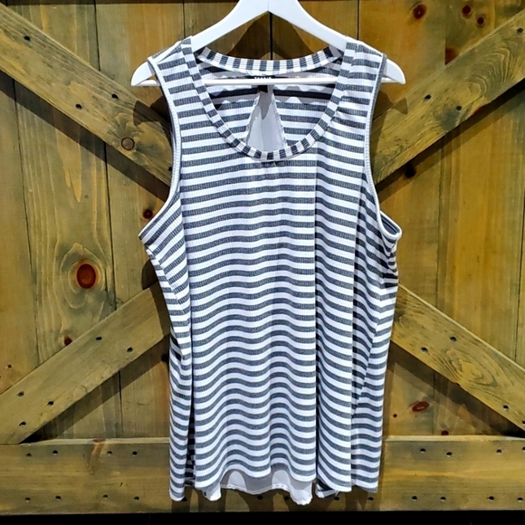 TORRID GRAY WHITE STRIPED TANK TOP PLUS SIZE 2 SHEER - Picture 1 of 7